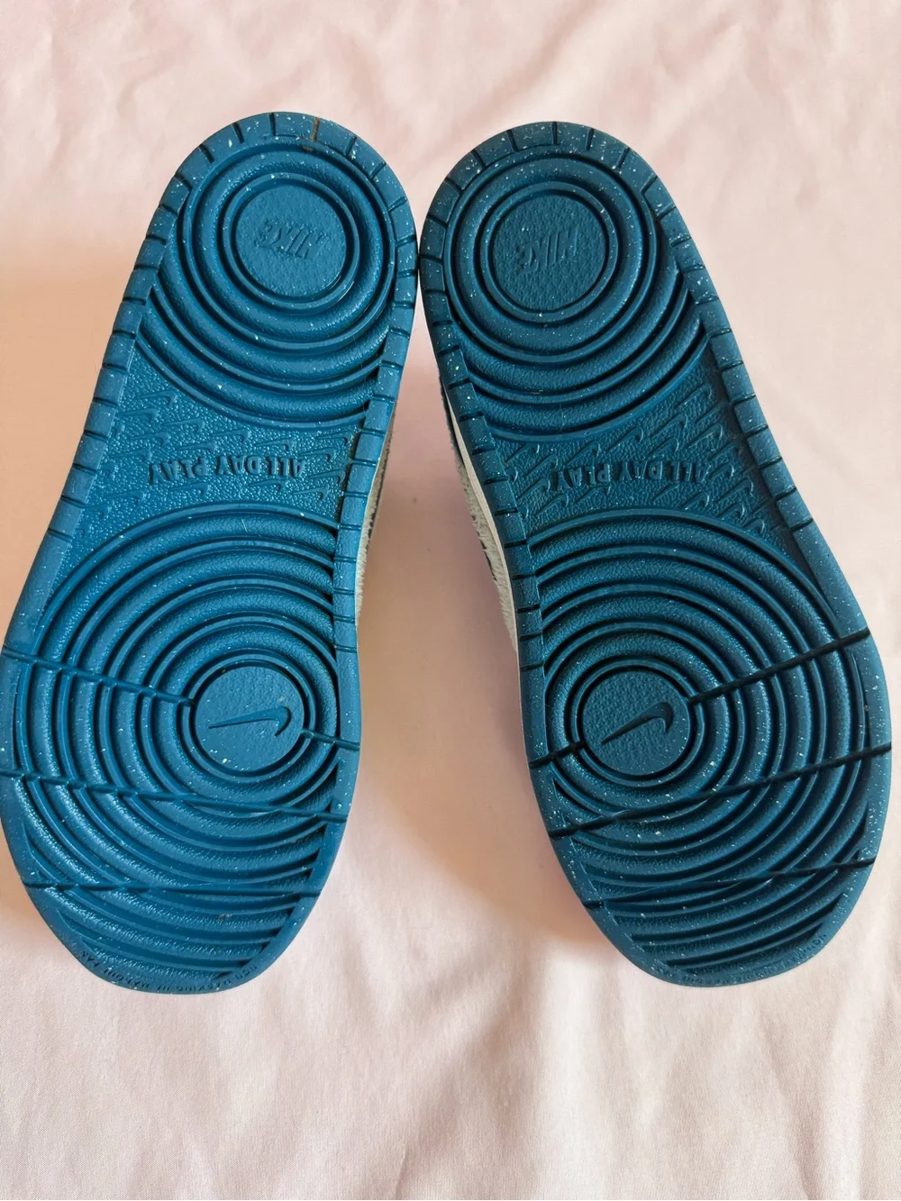 Nike Teal and Light Blue Athletic Sneakers - Casual Velcro Lace Shoes-2Y